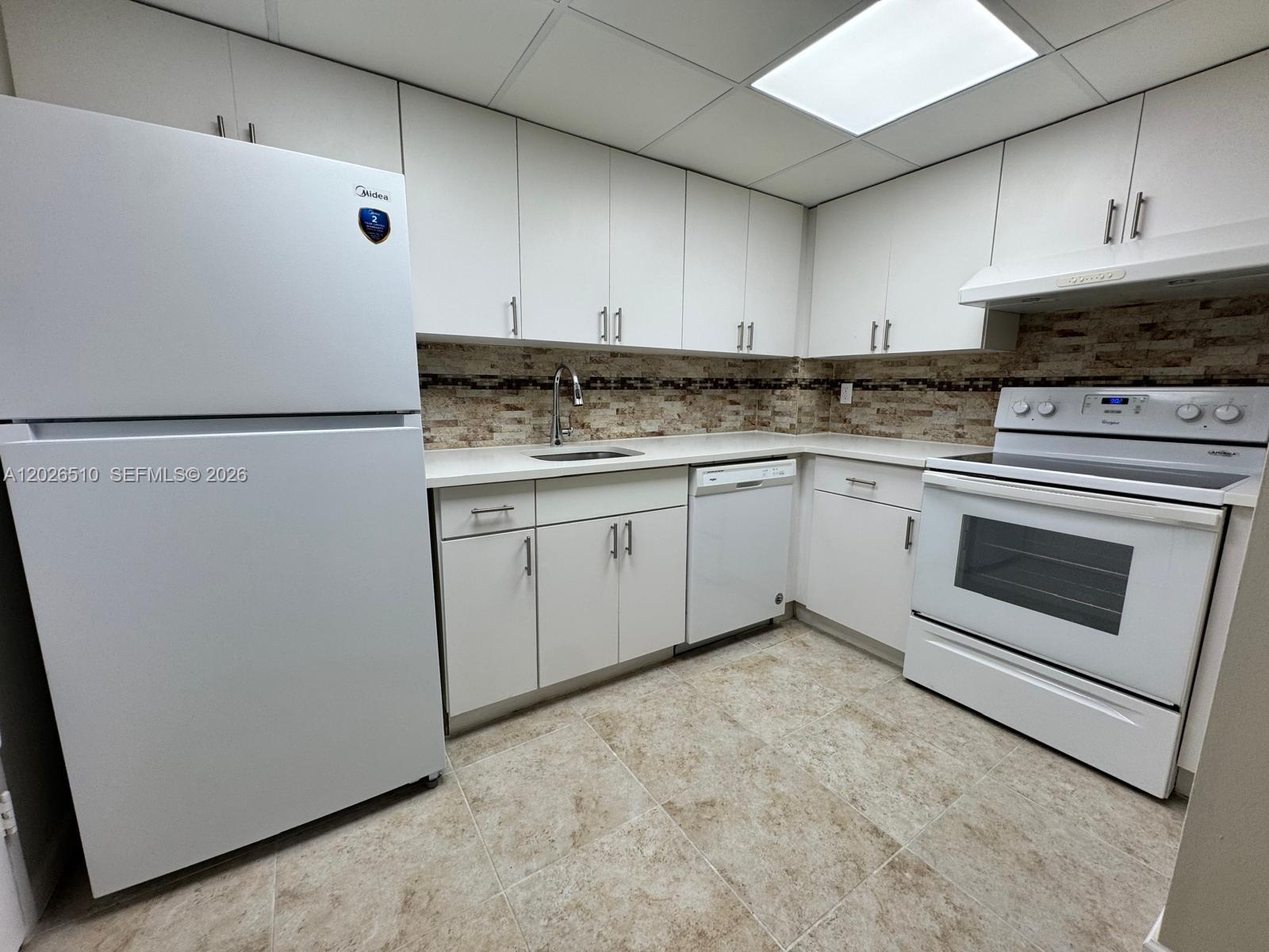 OCEAN VIEW TOWERS CONDO - Residential Lease