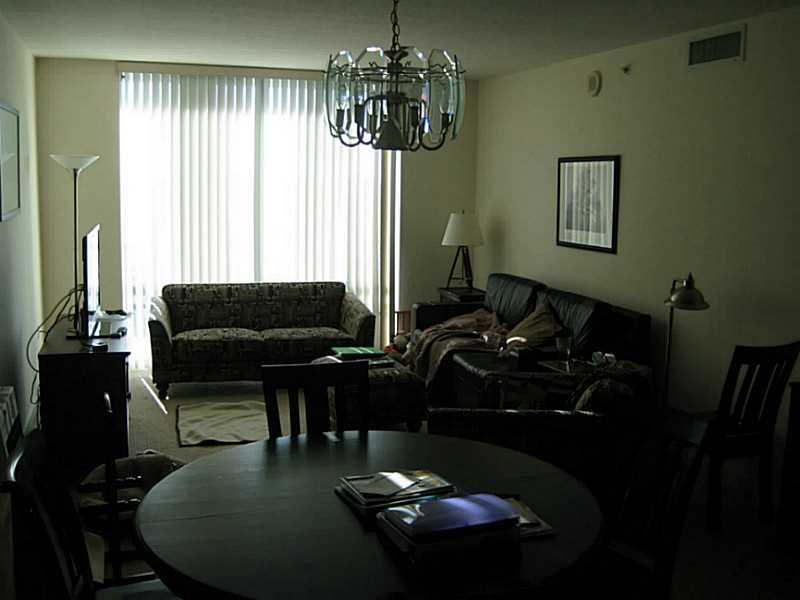 METROPOLIS II AT DADELAND - Residential Lease