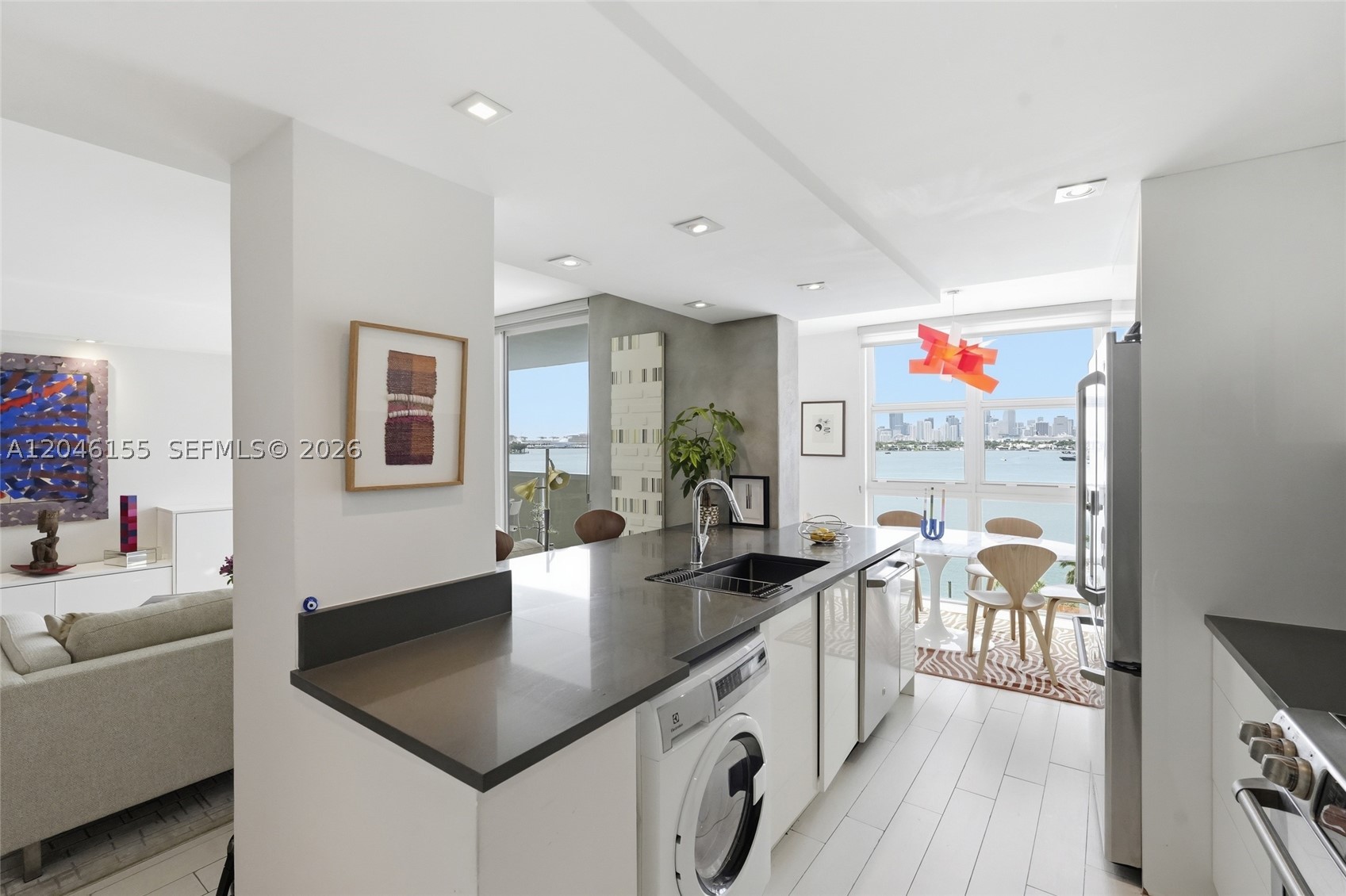 NINE ISLAND AVENUE CONDO - Residential
