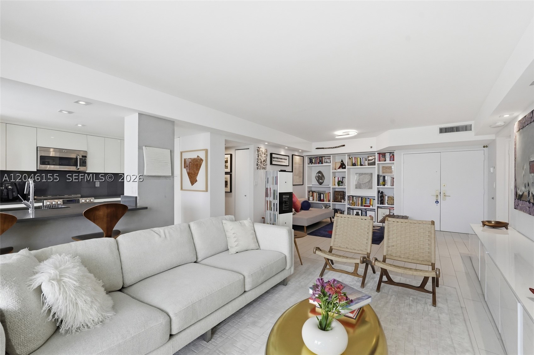 NINE ISLAND AVENUE CONDO - Residential