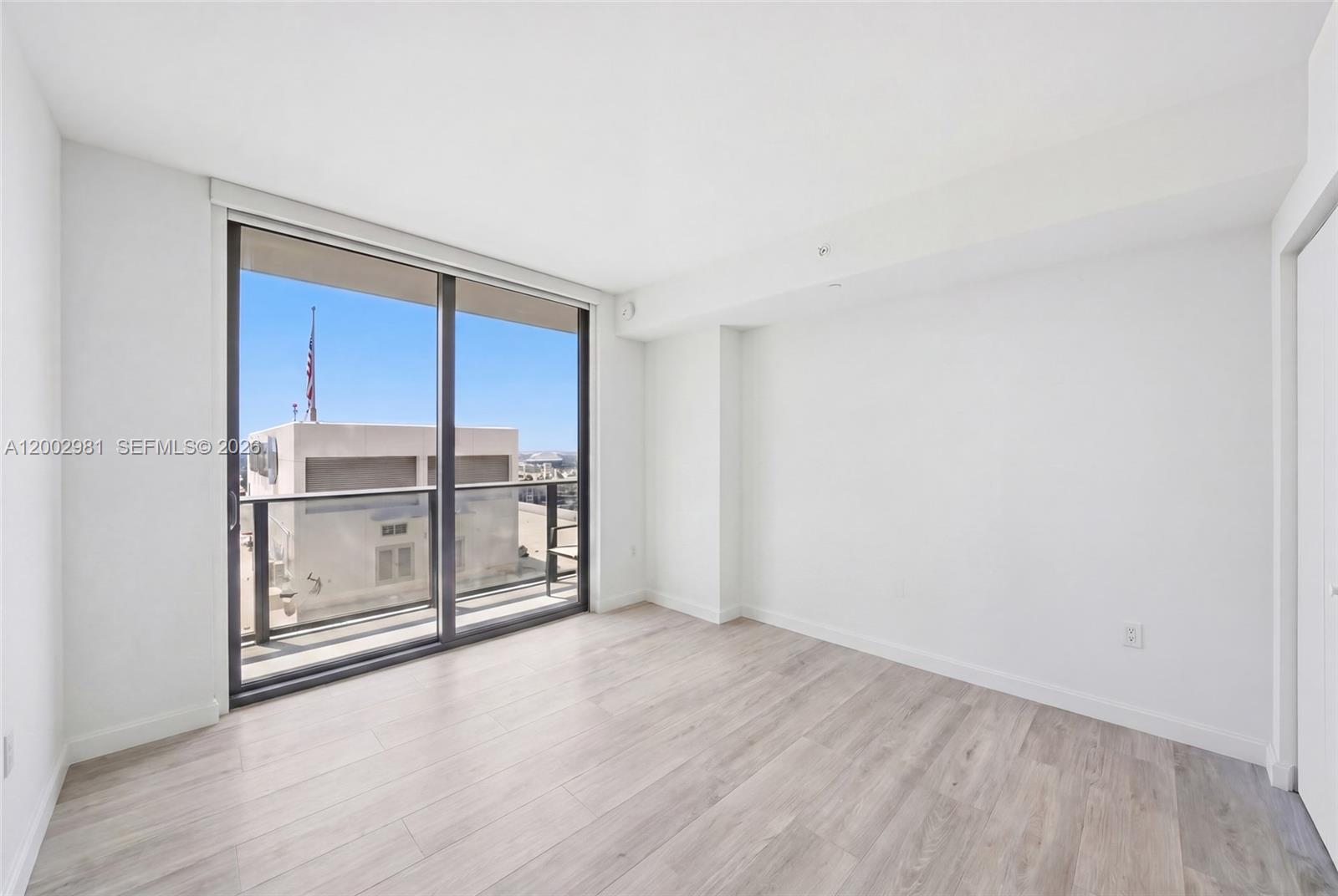 BRICKELL HEIGHTS WEST CON - Residential
