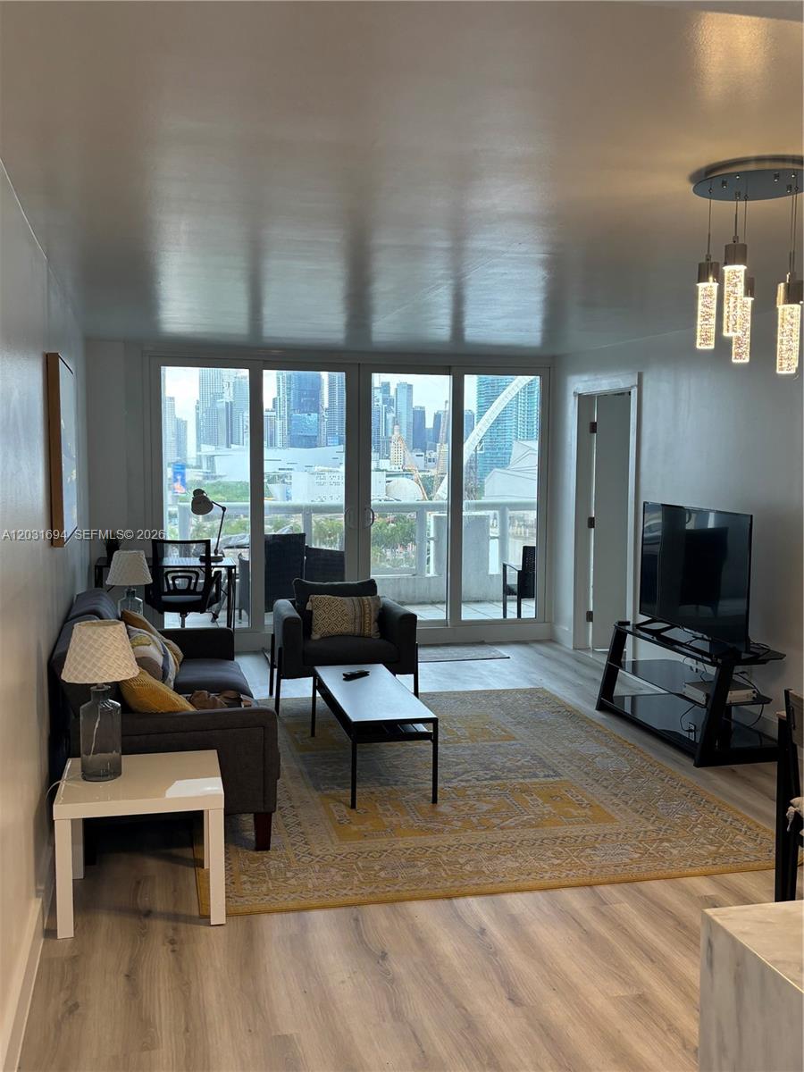 VENETIA CONDO - Residential Lease