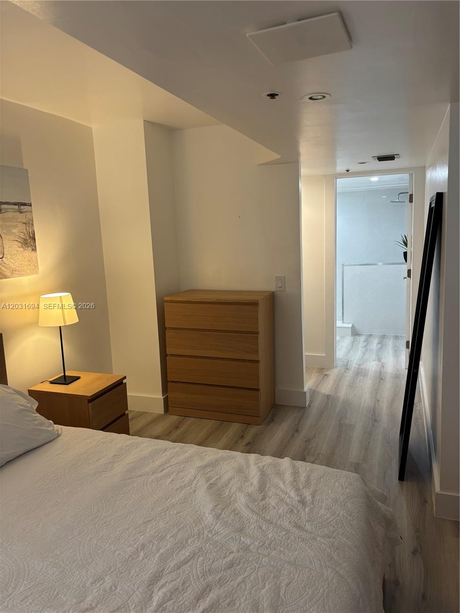 VENETIA CONDO - Residential Lease