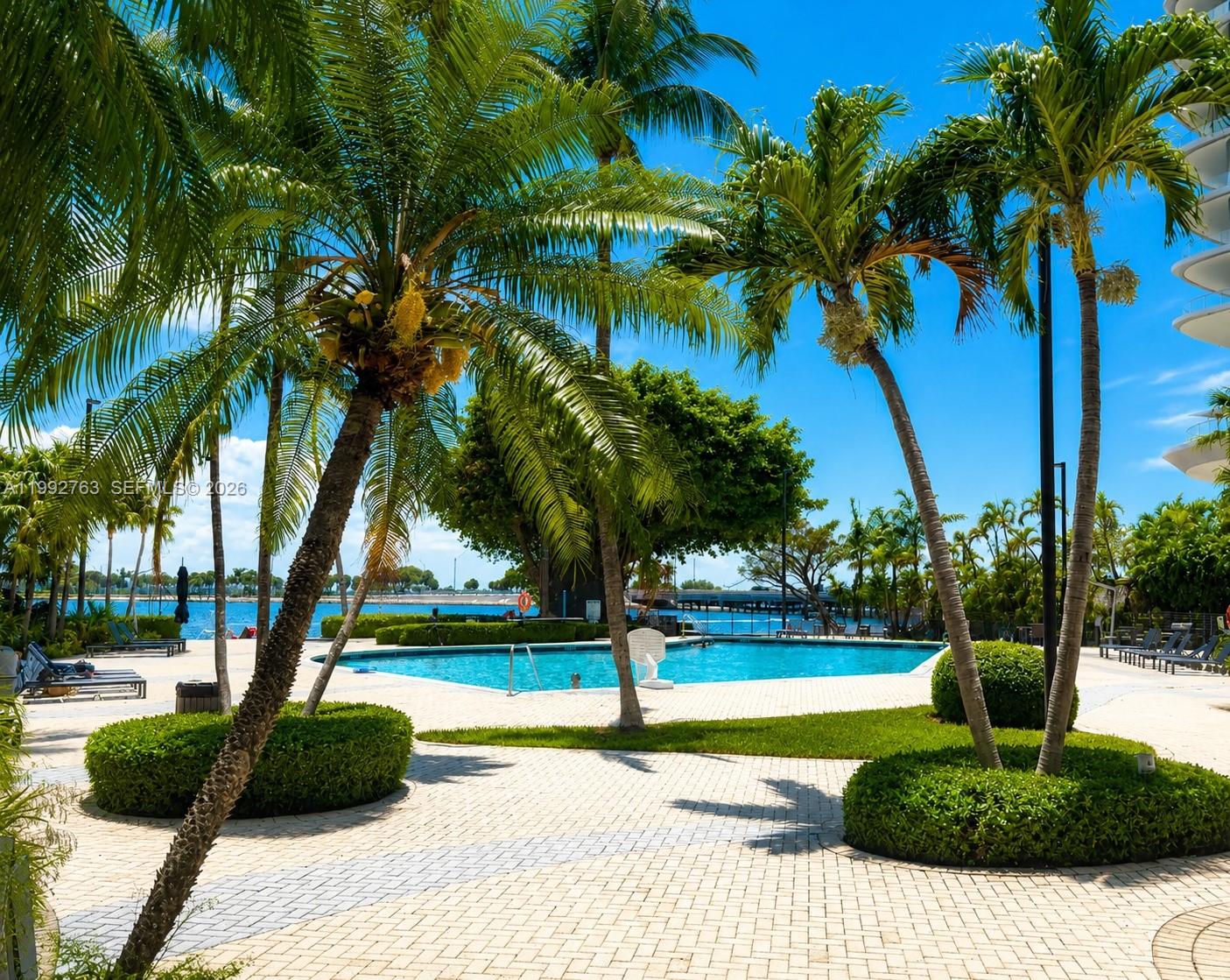 BRICKELL TOWNHOUSE CONDO - Residential