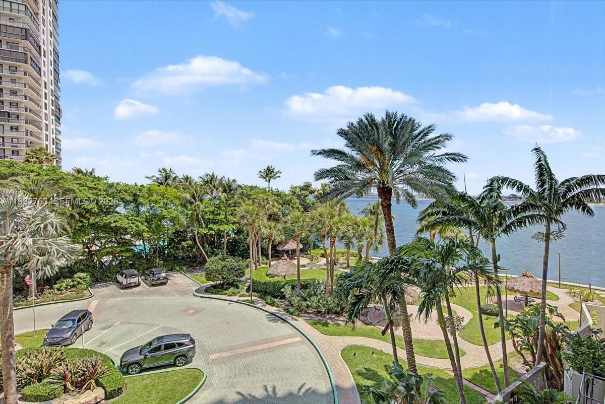 BRICKELL TOWNHOUSE CONDO - Residential