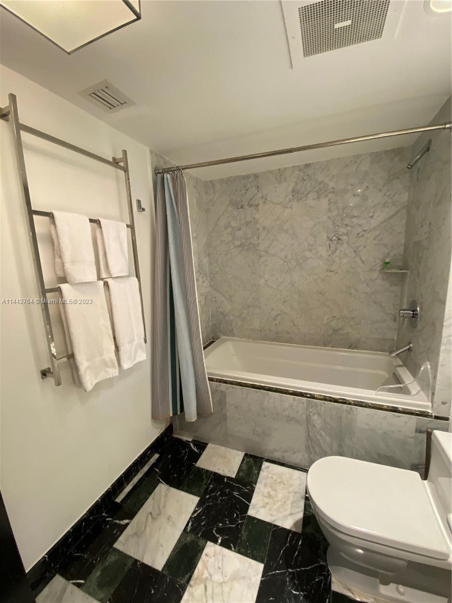 ICON BRICKELL CONDO NO 3 - Residential