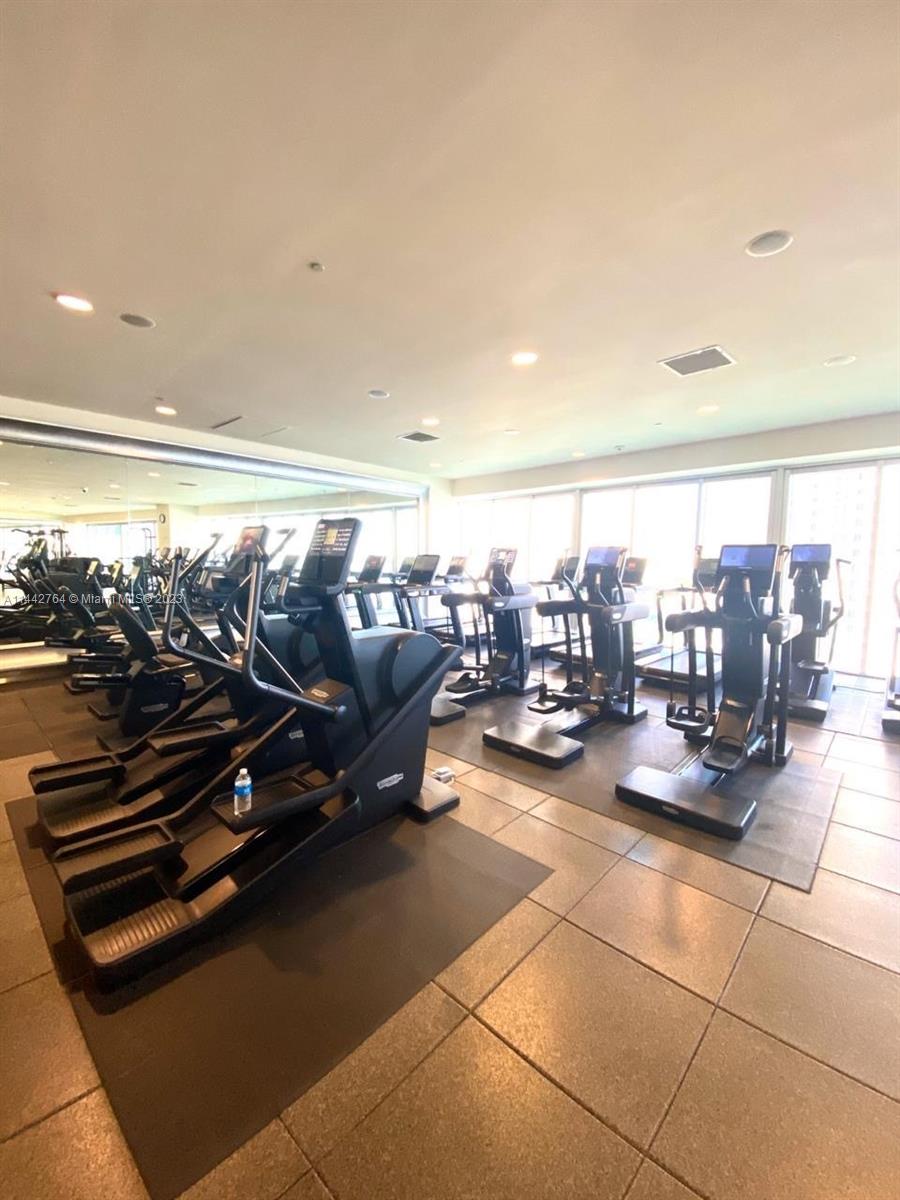 ICON BRICKELL CONDO NO 3 - Residential
