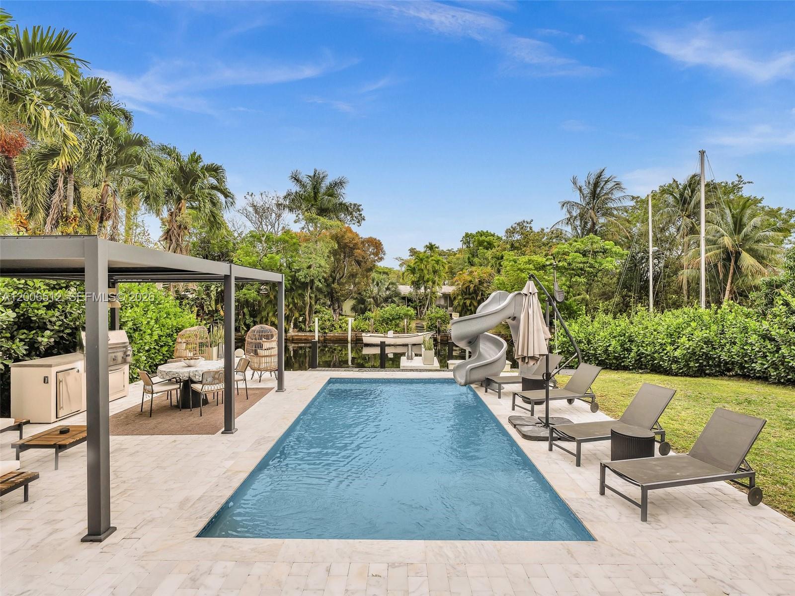 LAUDERDALE ISLES NO 2-BLK - Residential