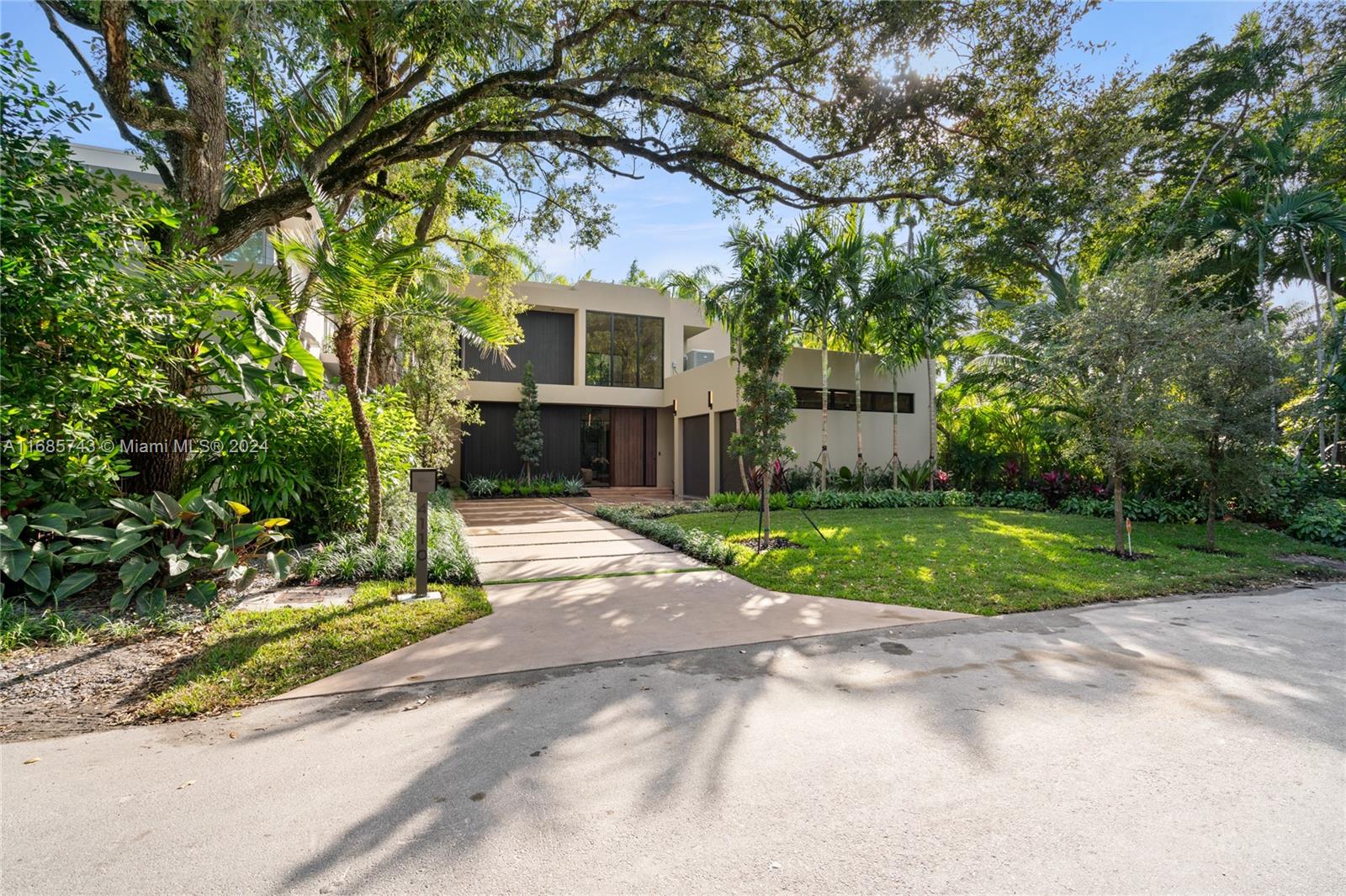 HARDING GROVE OAK - Residential