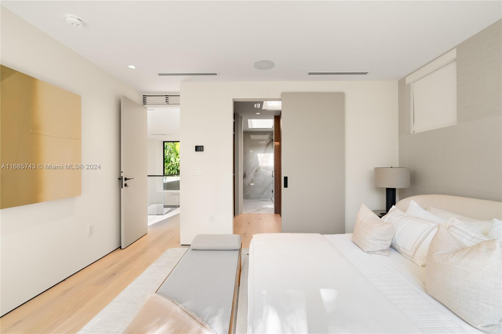 HARDING GROVE OAK - Residential