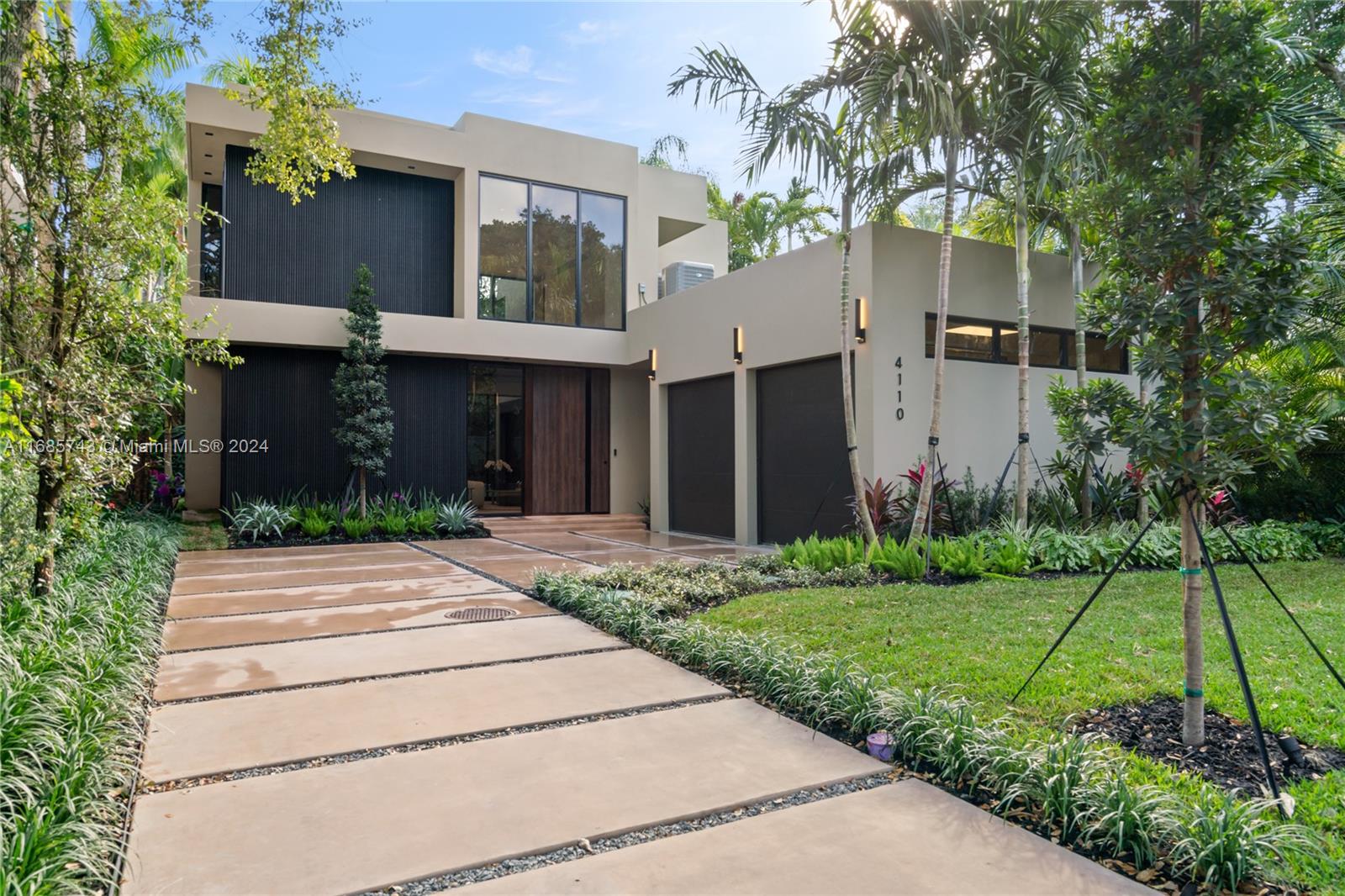 HARDING GROVE OAK - Residential