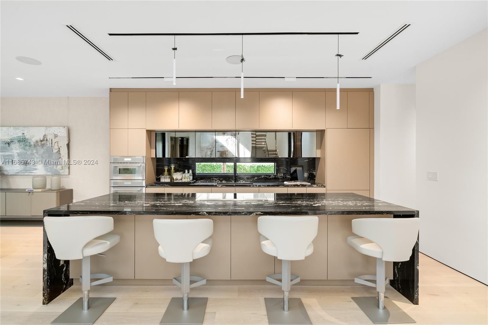HARDING GROVE OAK - Residential