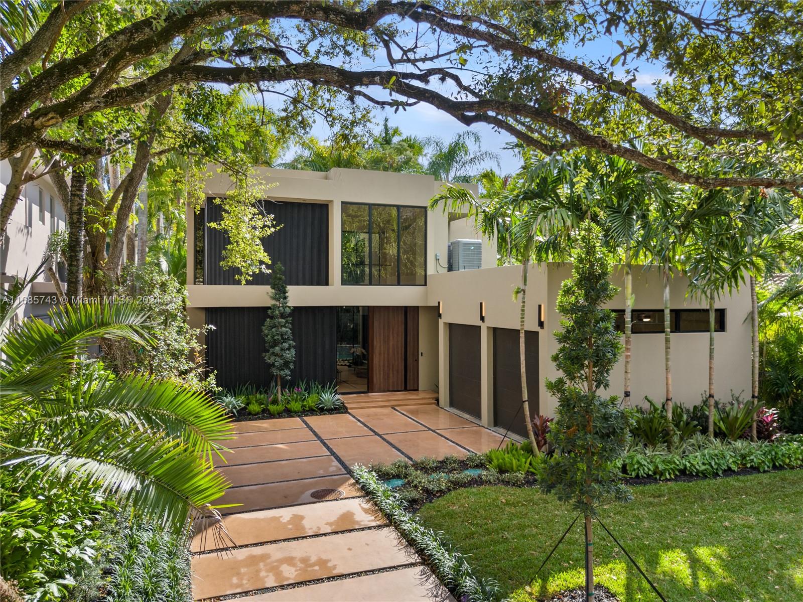 HARDING GROVE OAK - Residential