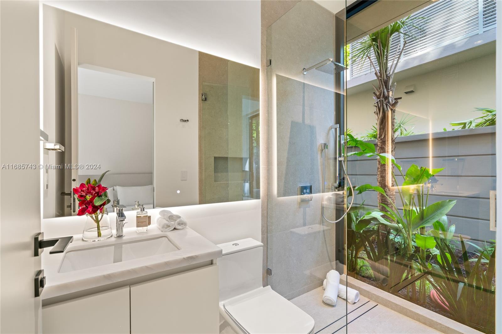 HARDING GROVE OAK - Residential