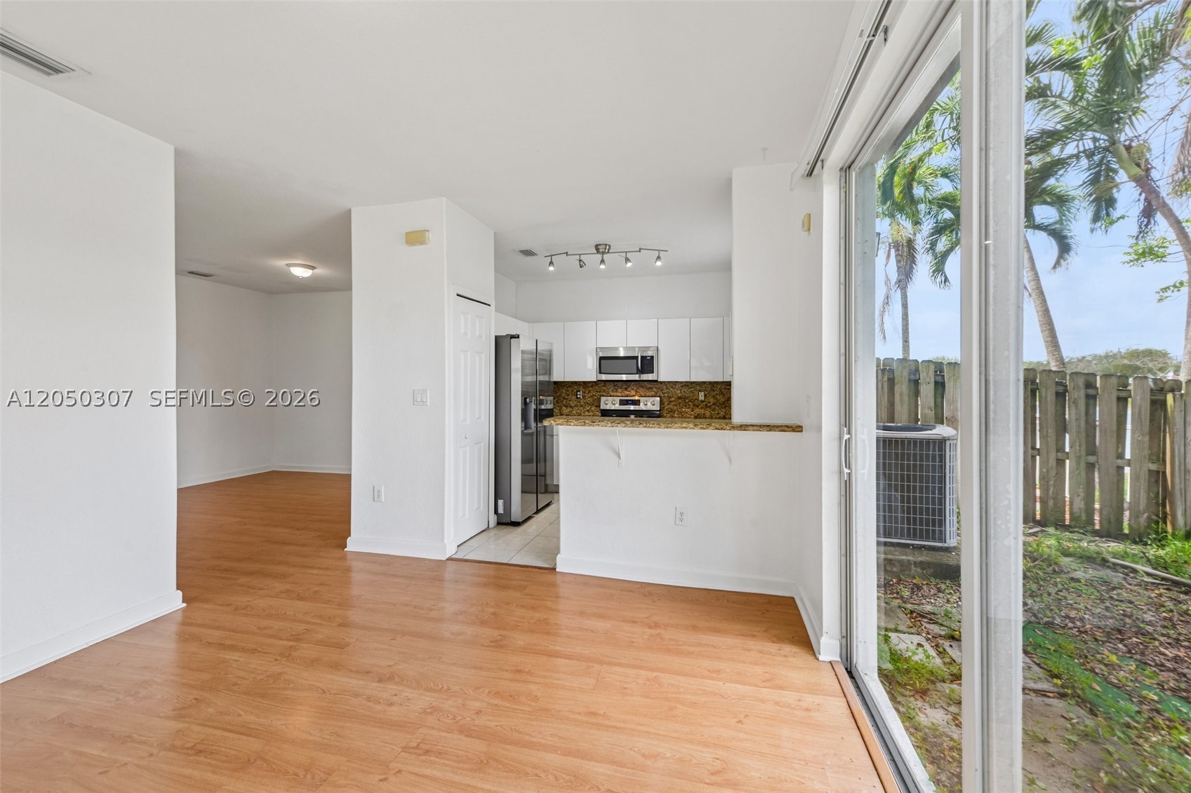 ISLANDS AT DORAL 1ST ADDN - Residential