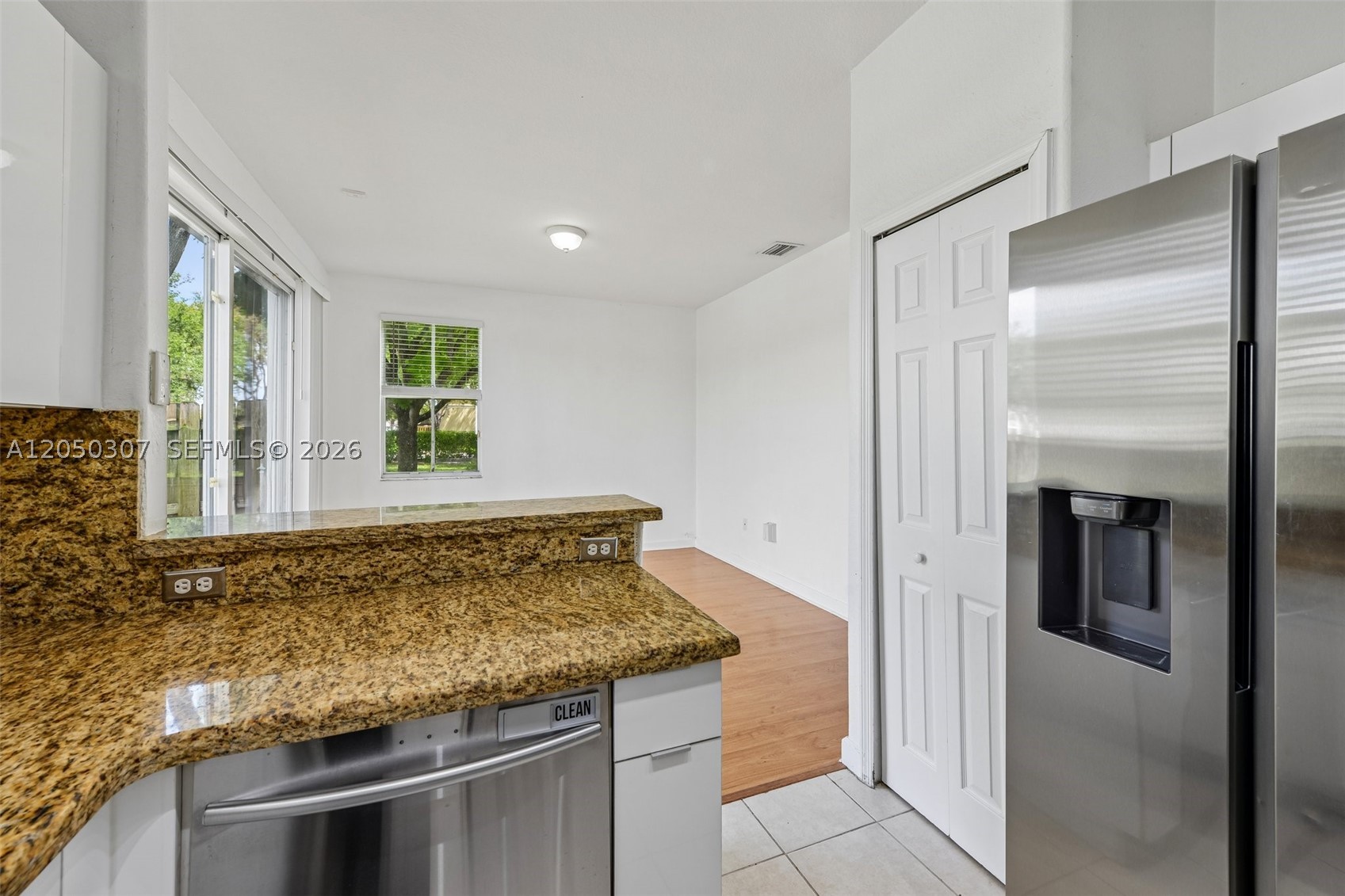 ISLANDS AT DORAL 1ST ADDN - Residential