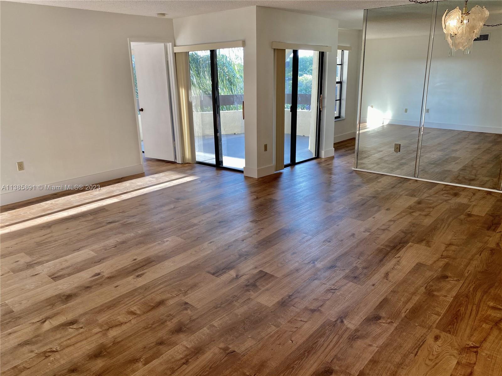 KENLAND WALK CONDO III - Residential Lease