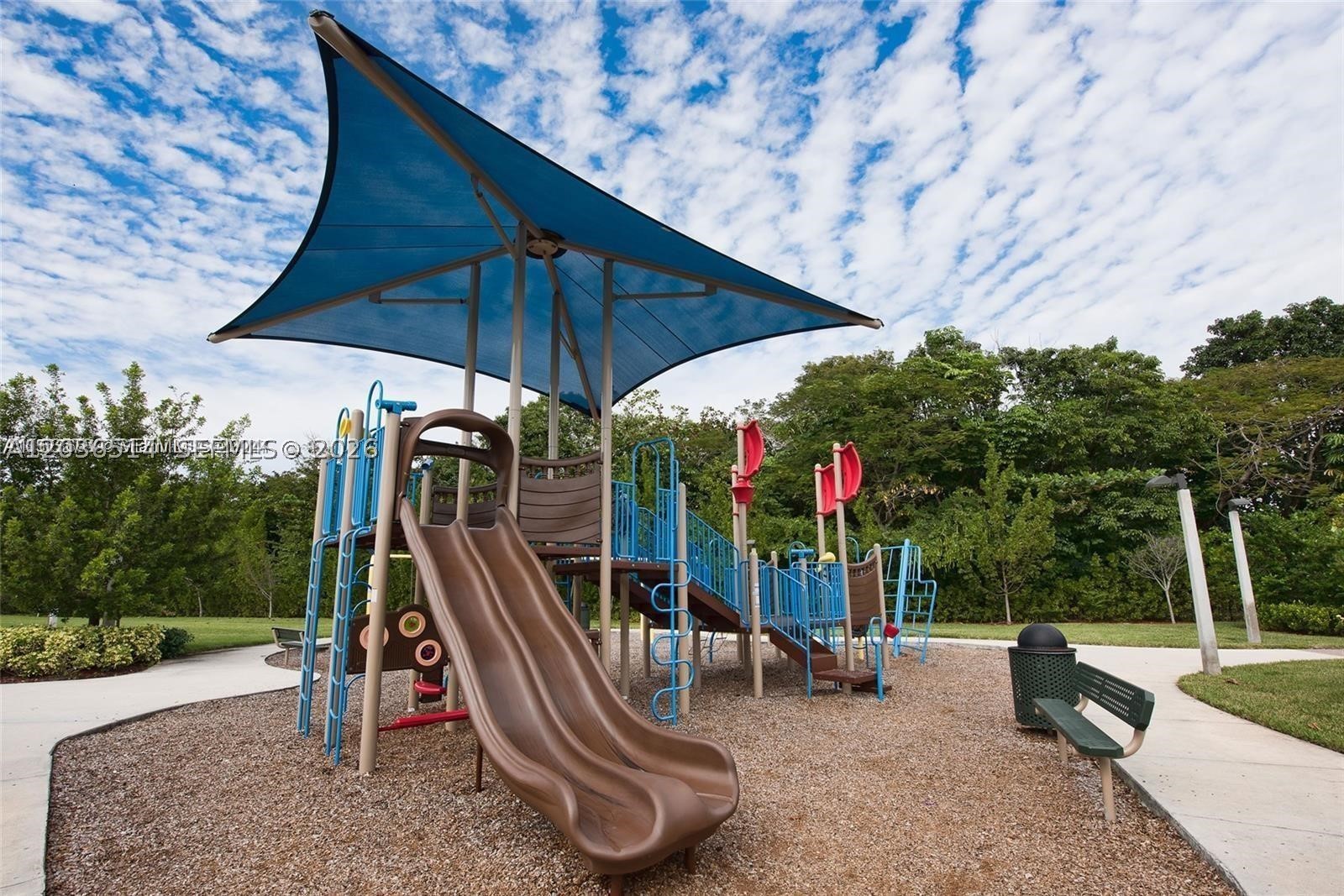 SILVER PALM EAST SEC FOUR - Residential Lease