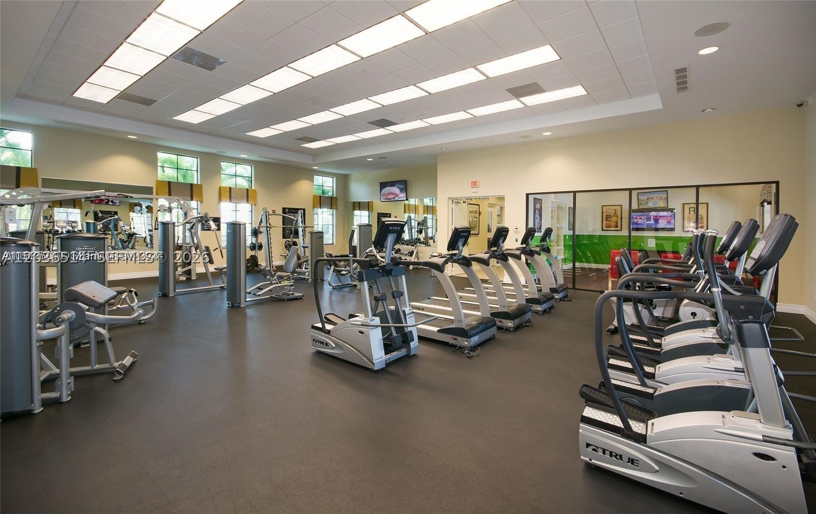 SILVER PALM EAST SEC FOUR - Residential Lease