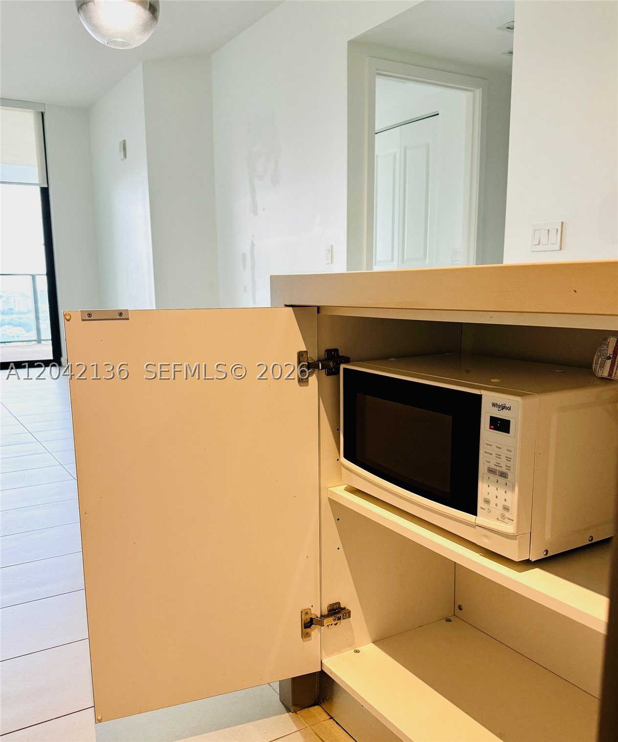CANVAS CONDO - Residential Lease