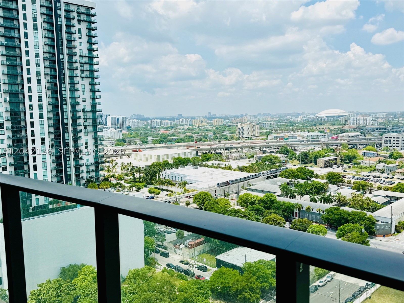 CANVAS CONDO - Residential Lease