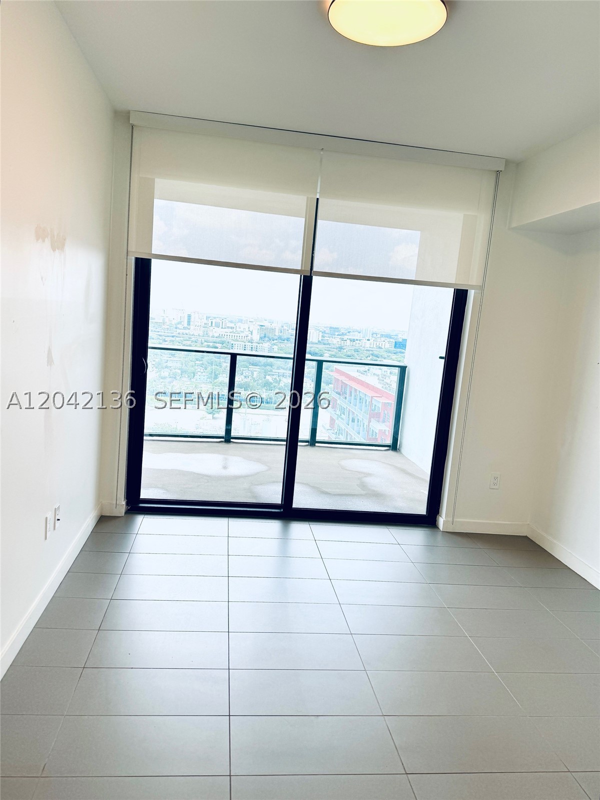 CANVAS CONDO - Residential Lease