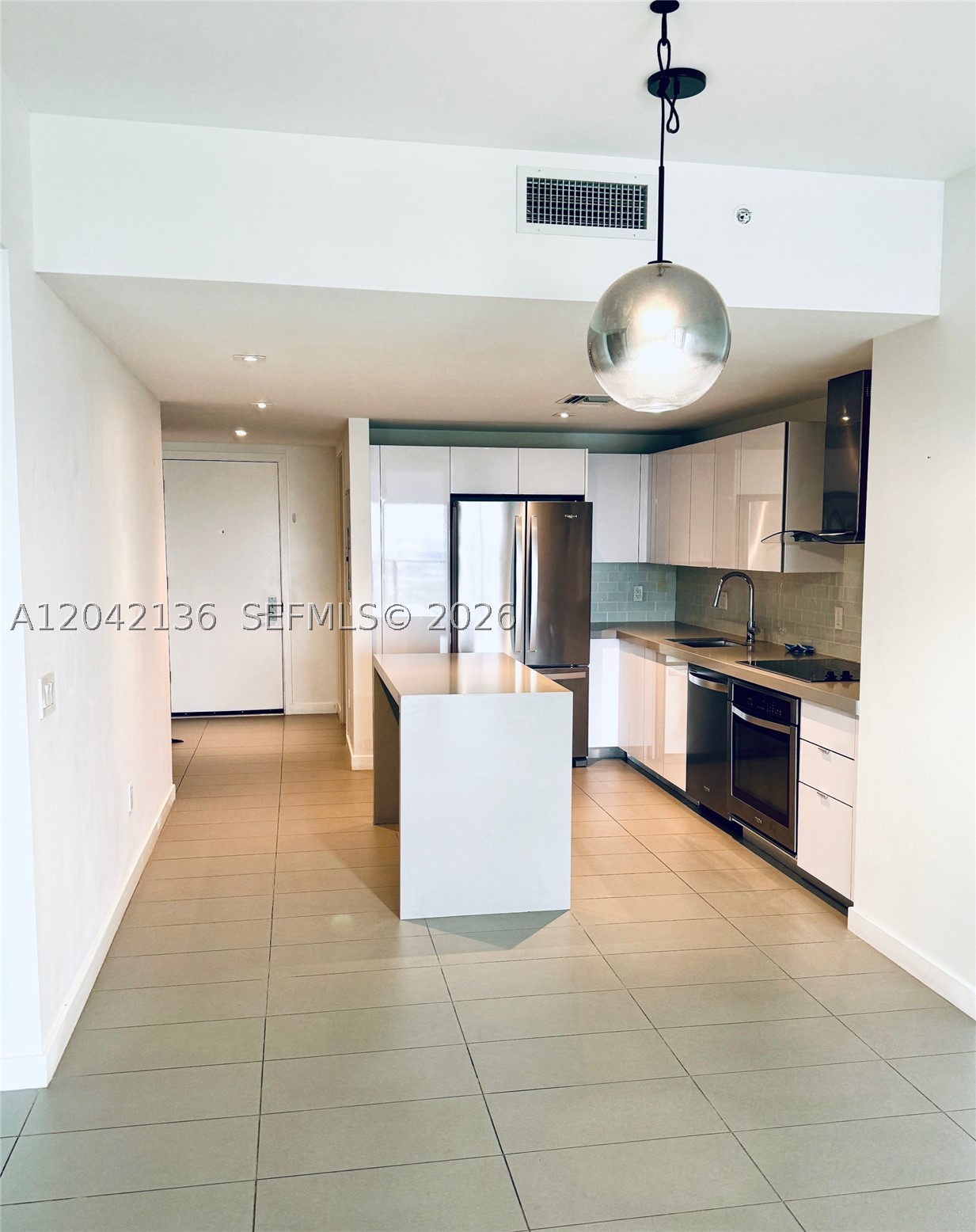 CANVAS CONDO - Residential Lease