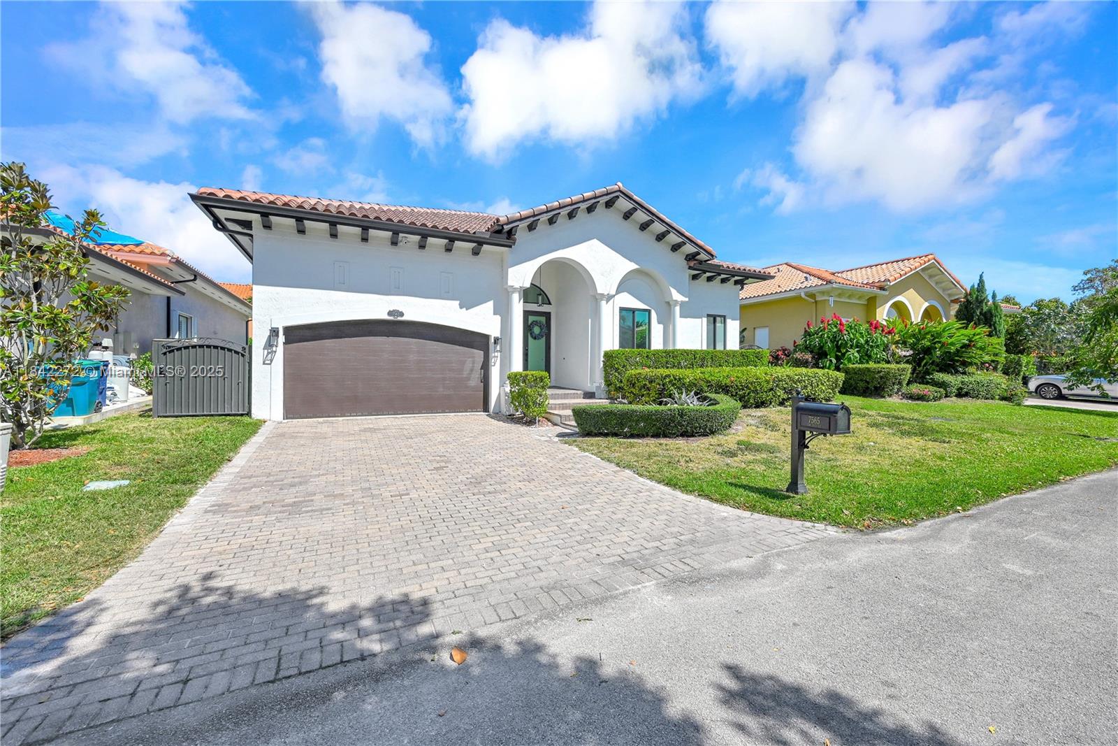 CUTLER CAY - Residential Lease