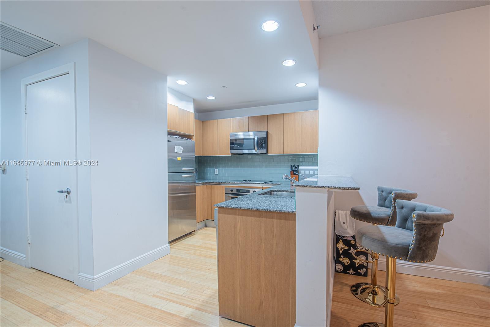 1060 BRICKELL CONDO - Residential Lease