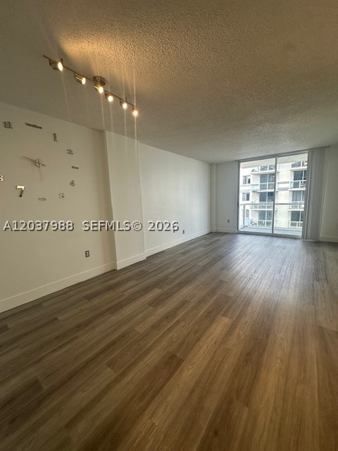 BLUE LAGOON CONDO - Residential