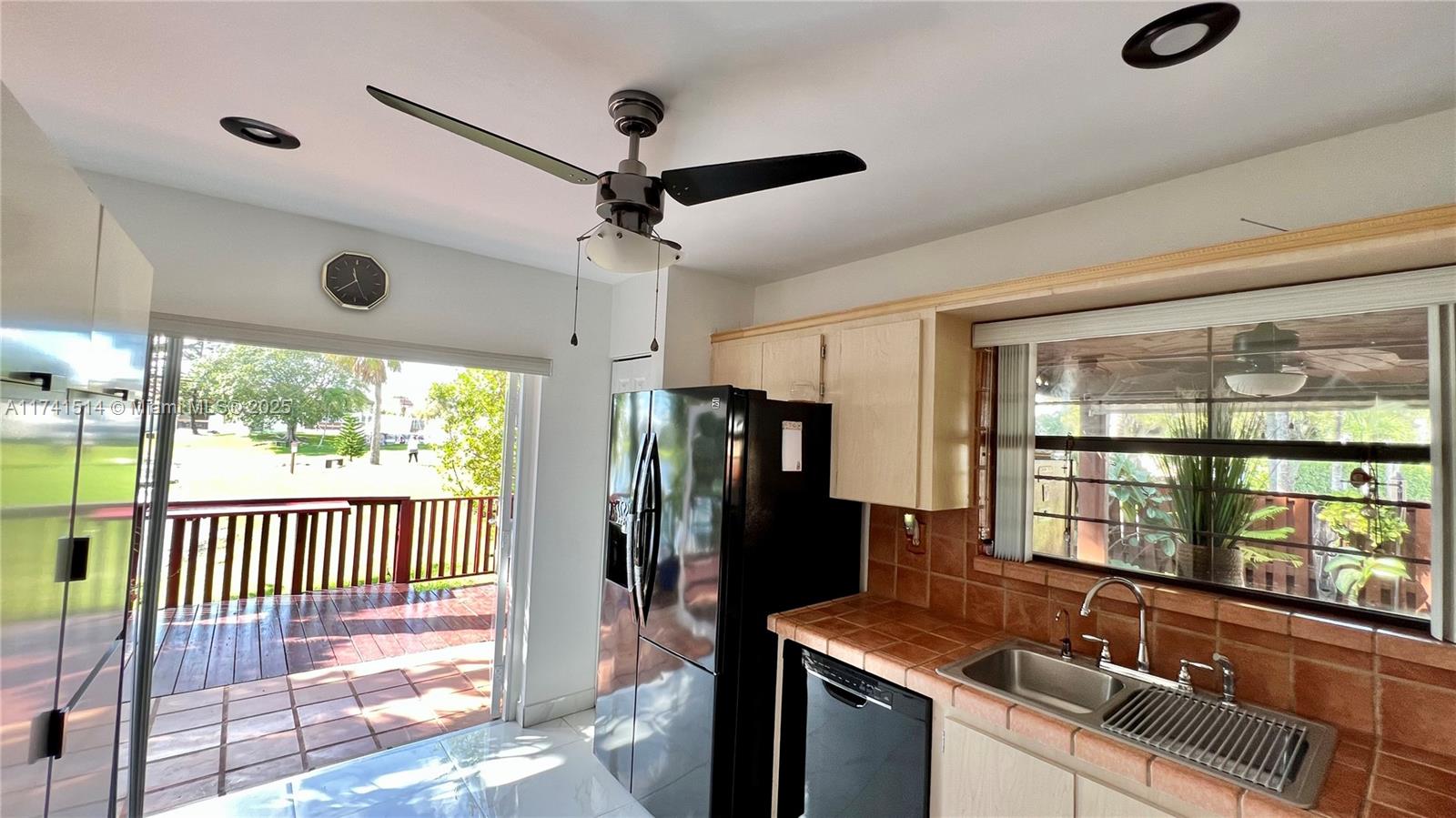 EAST WIND LAKE VILLAGE - Residential Lease