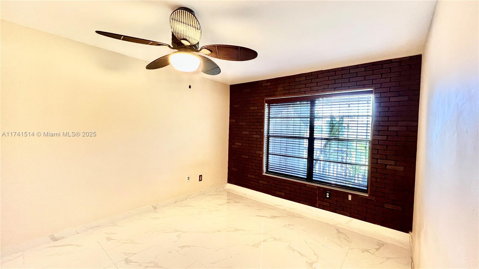 EAST WIND LAKE VILLAGE - Residential Lease