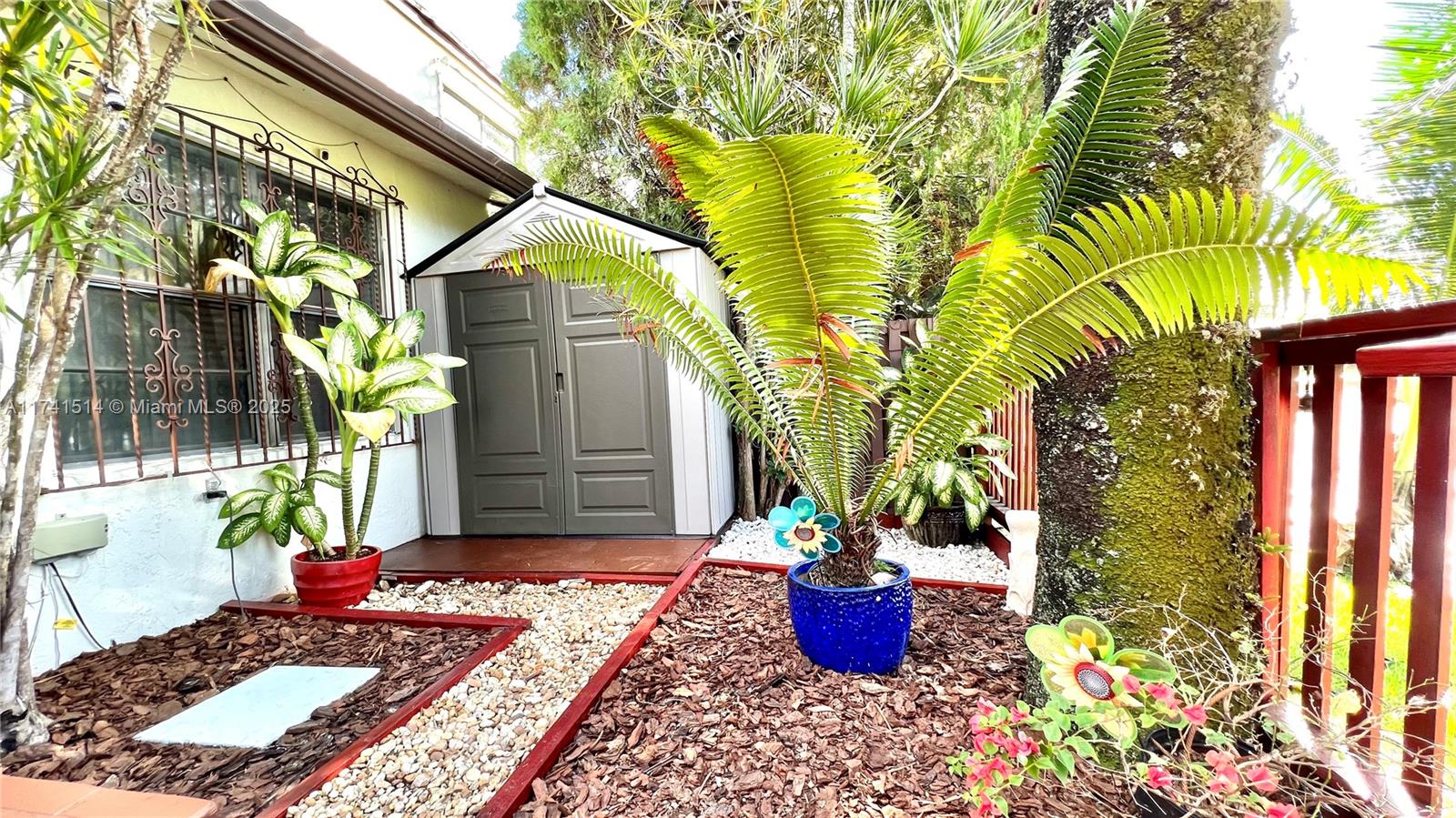 EAST WIND LAKE VILLAGE - Residential Lease