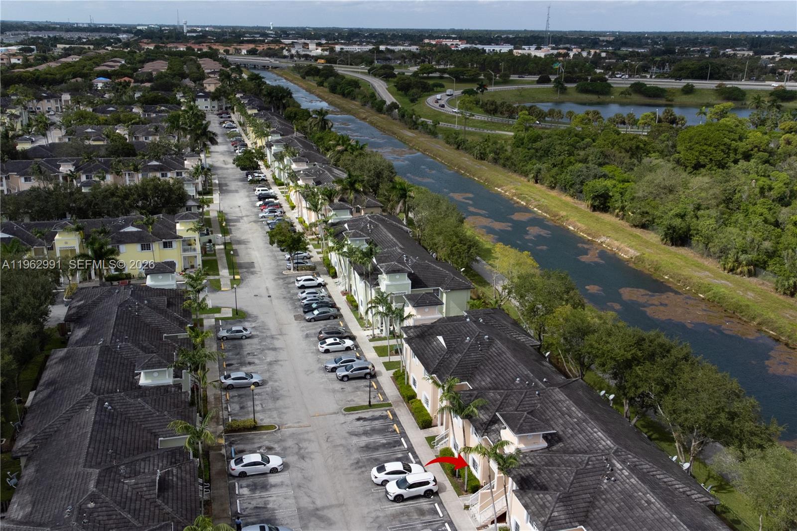 CARIBBEAN ISLES VILLAS CO - Residential