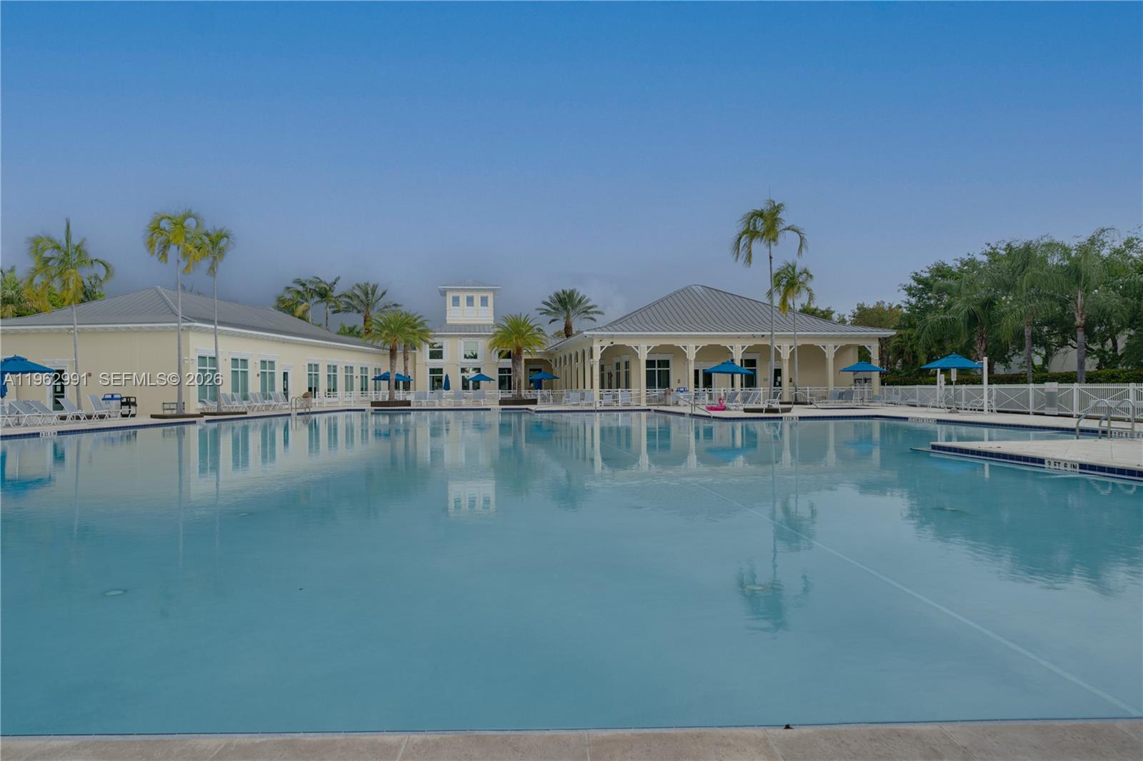 CARIBBEAN ISLES VILLAS CO - Residential