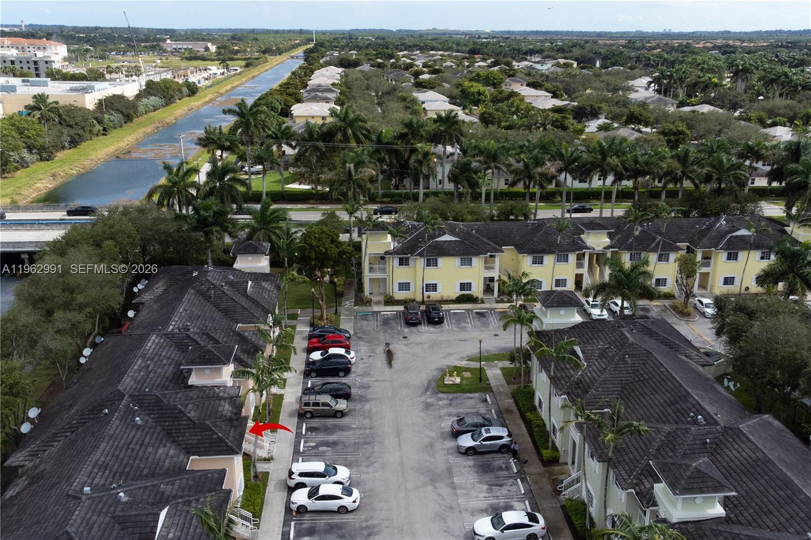 CARIBBEAN ISLES VILLAS CO - Residential