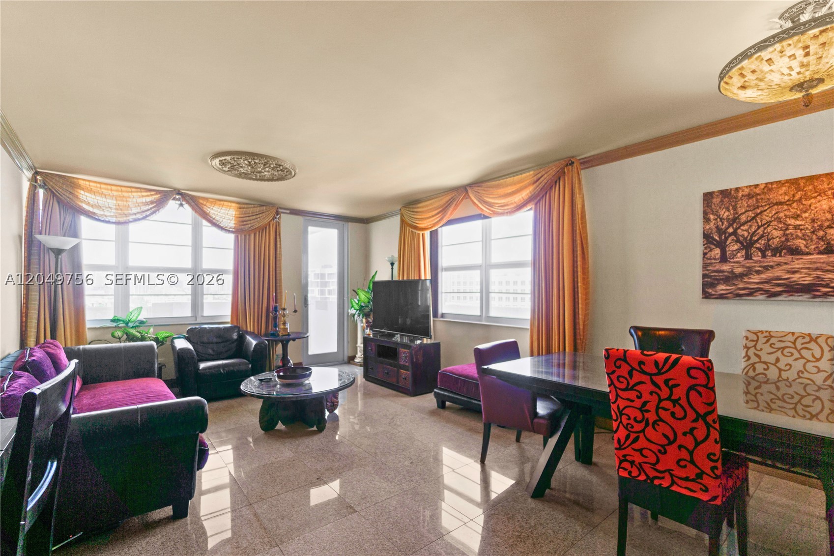 THE DECOPLAGE CONDO - Residential Lease