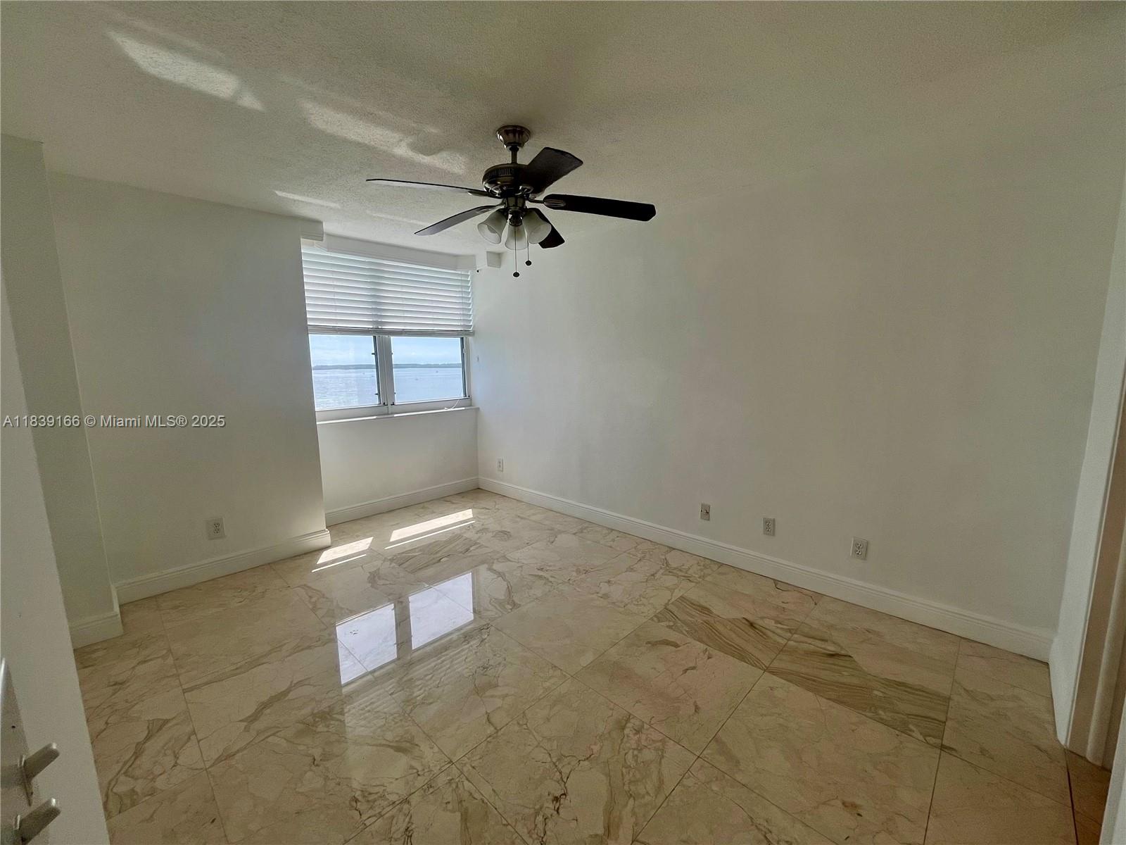 ISOLA CONDO - Residential Lease