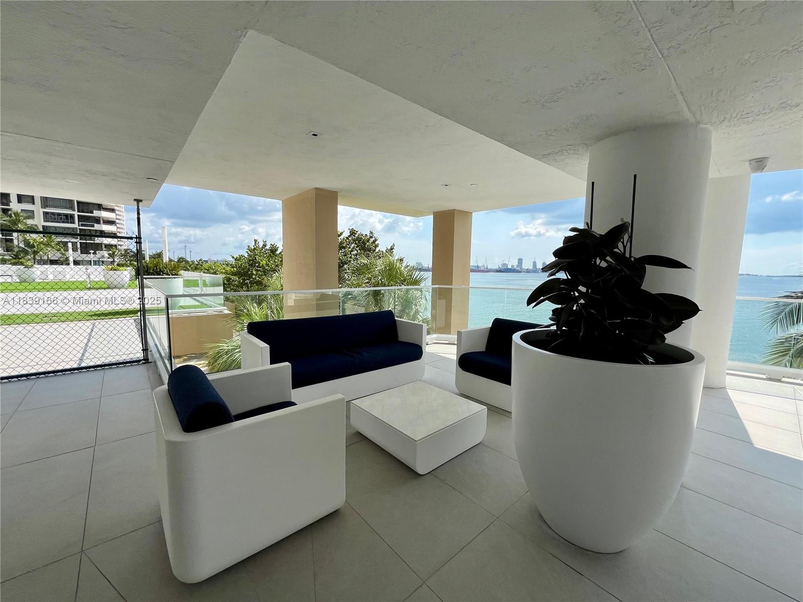 ISOLA CONDO - Residential Lease