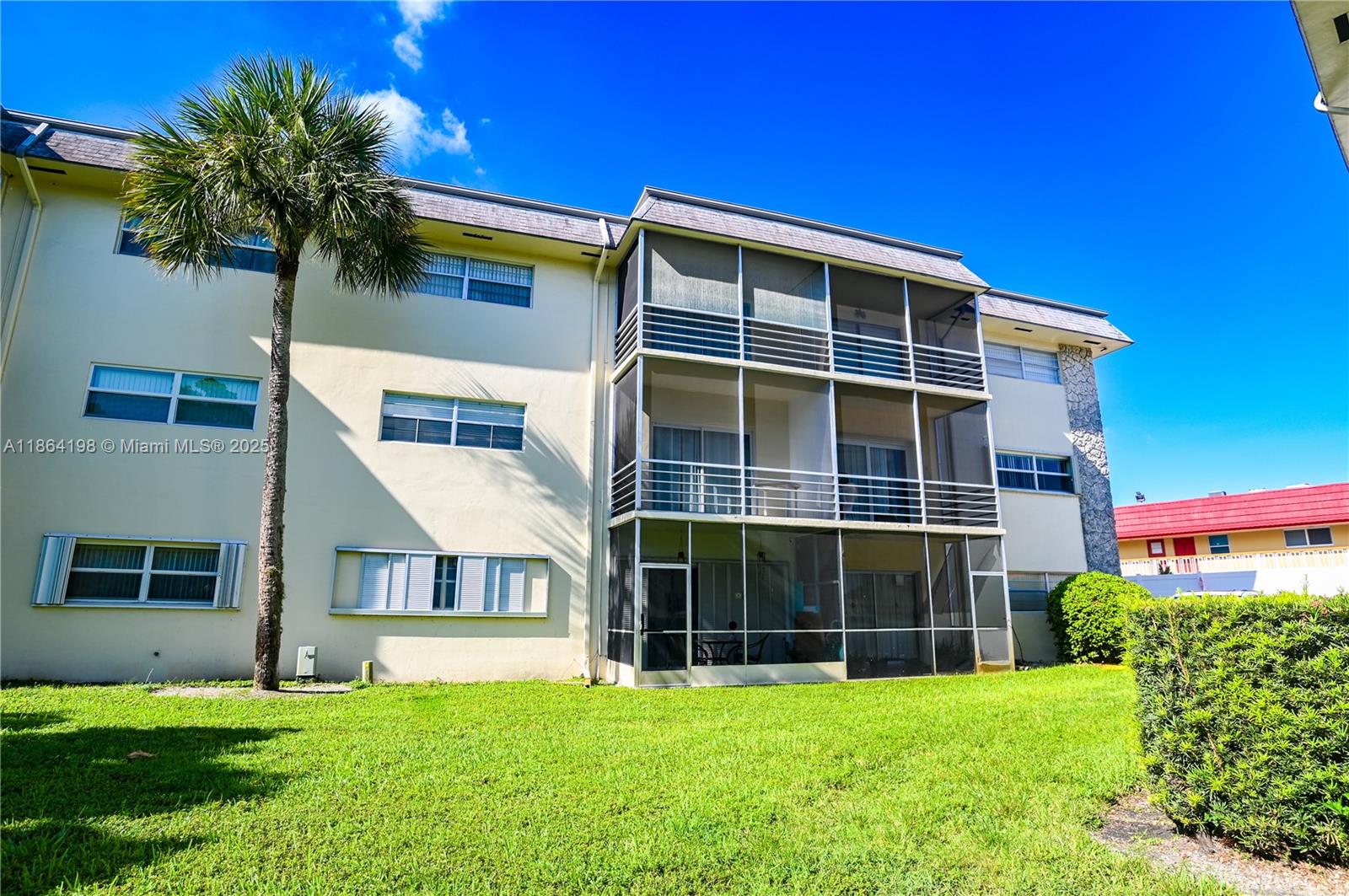 JARRET HALL CONDO - Residential