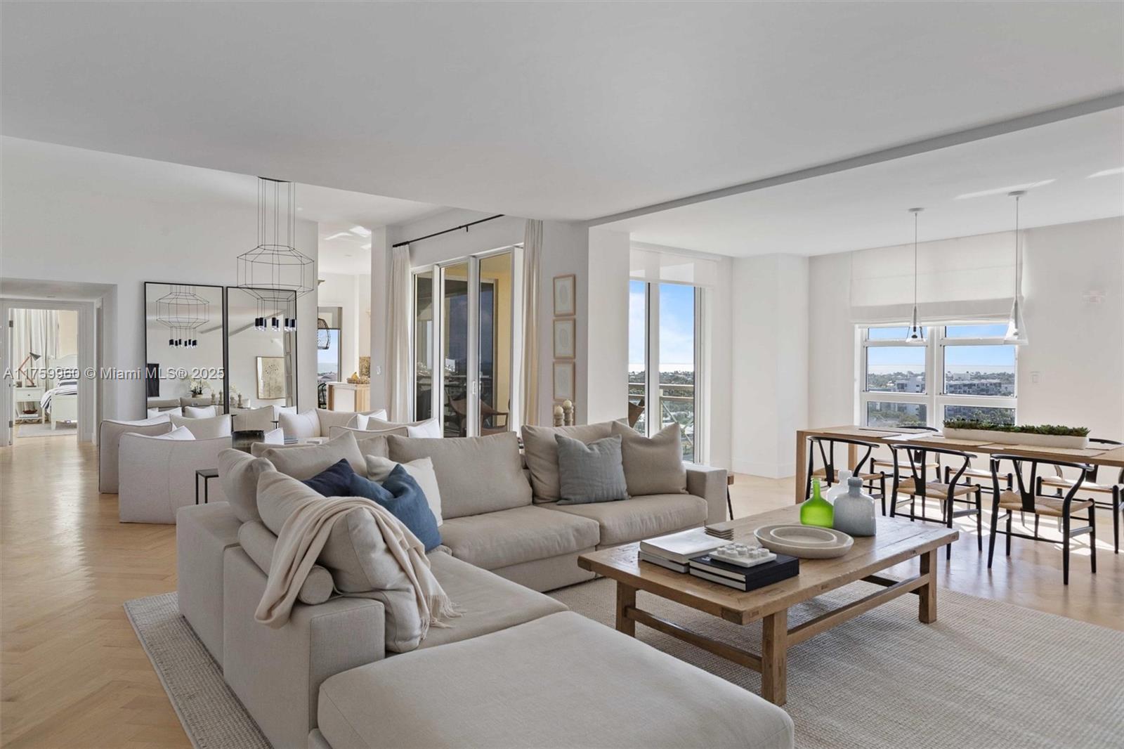 GRAND BAY RESIDENCES COND - Residential
