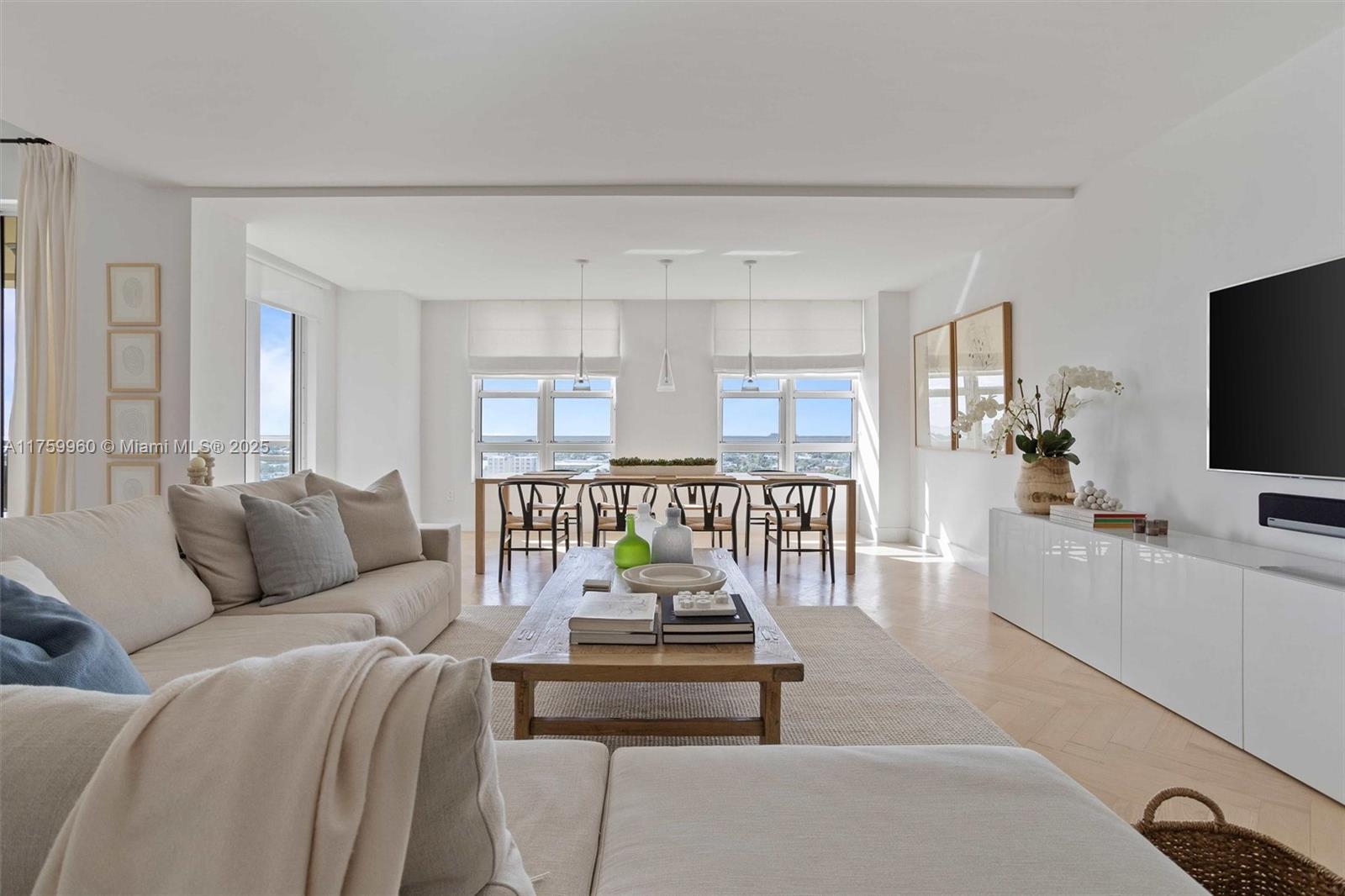 GRAND BAY RESIDENCES COND - Residential