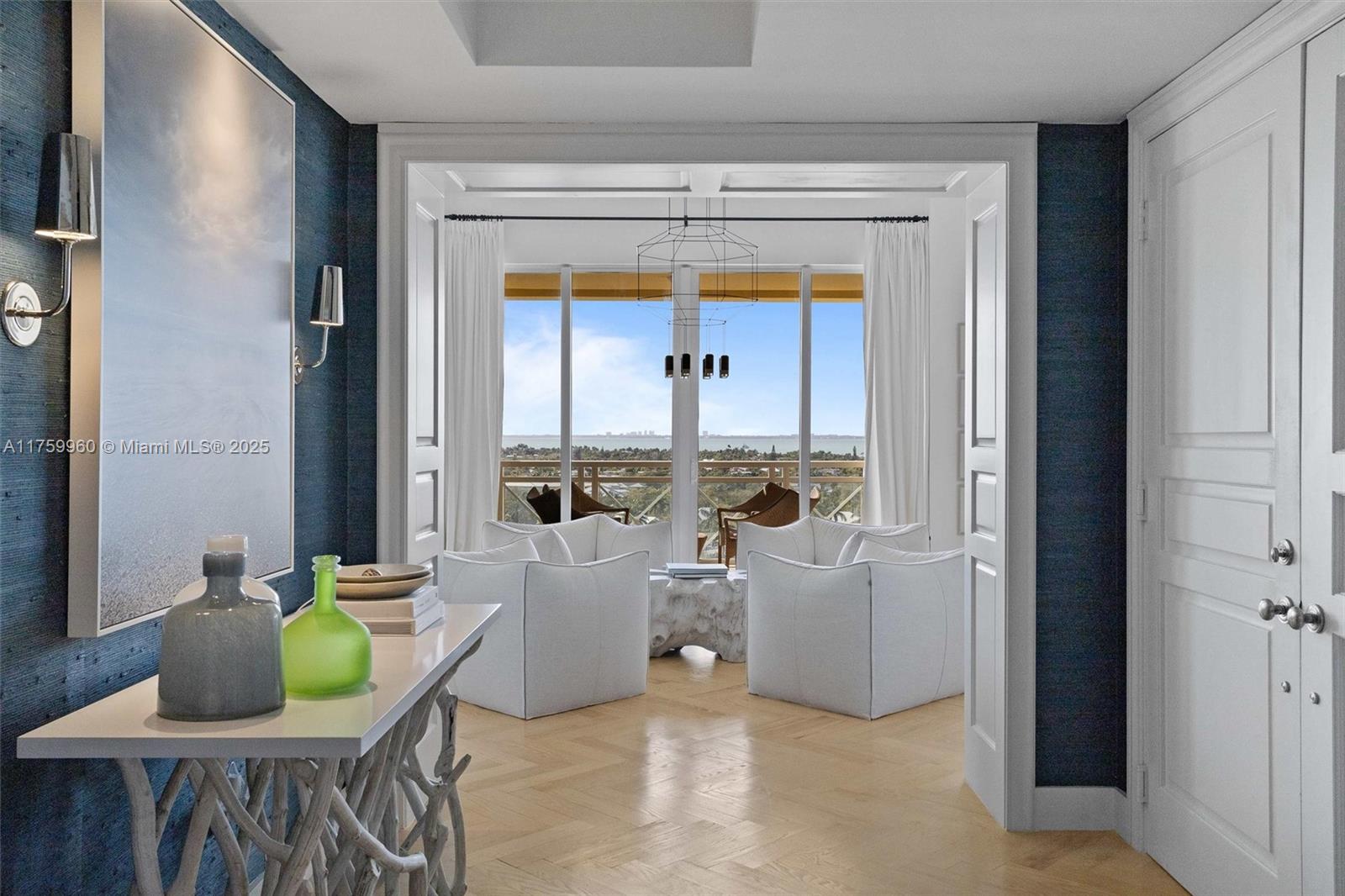 GRAND BAY RESIDENCES COND - Residential
