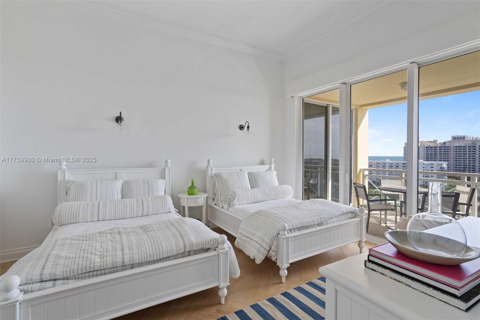 GRAND BAY RESIDENCES COND - Residential