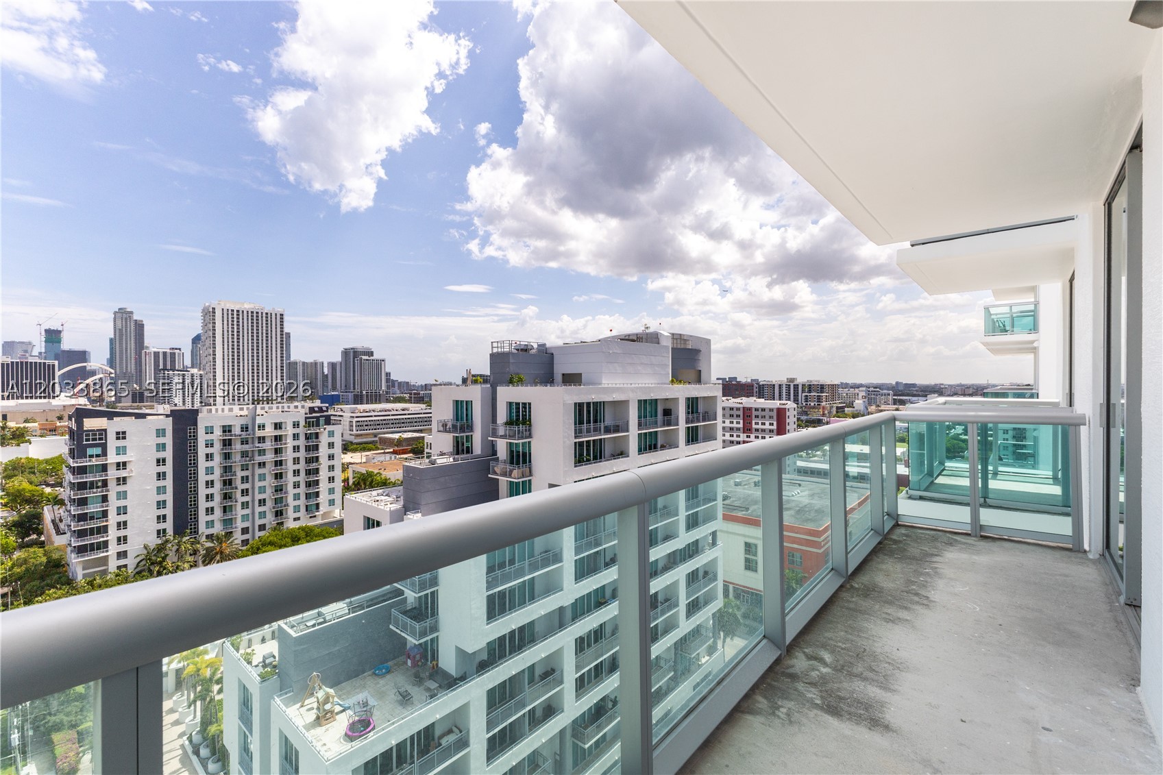GALLERY ART CONDO - Residential Lease