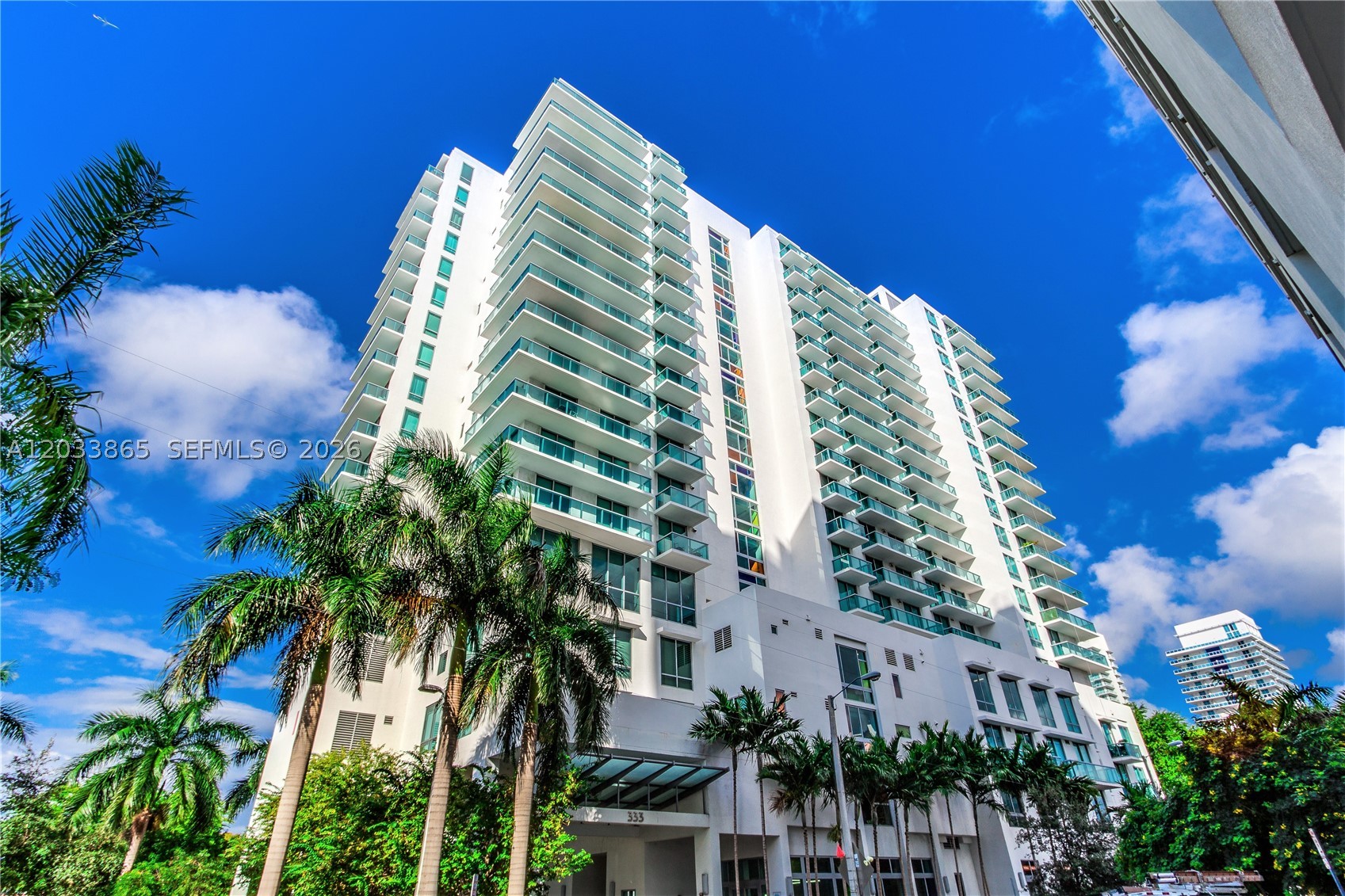 GALLERY ART CONDO - Residential Lease
