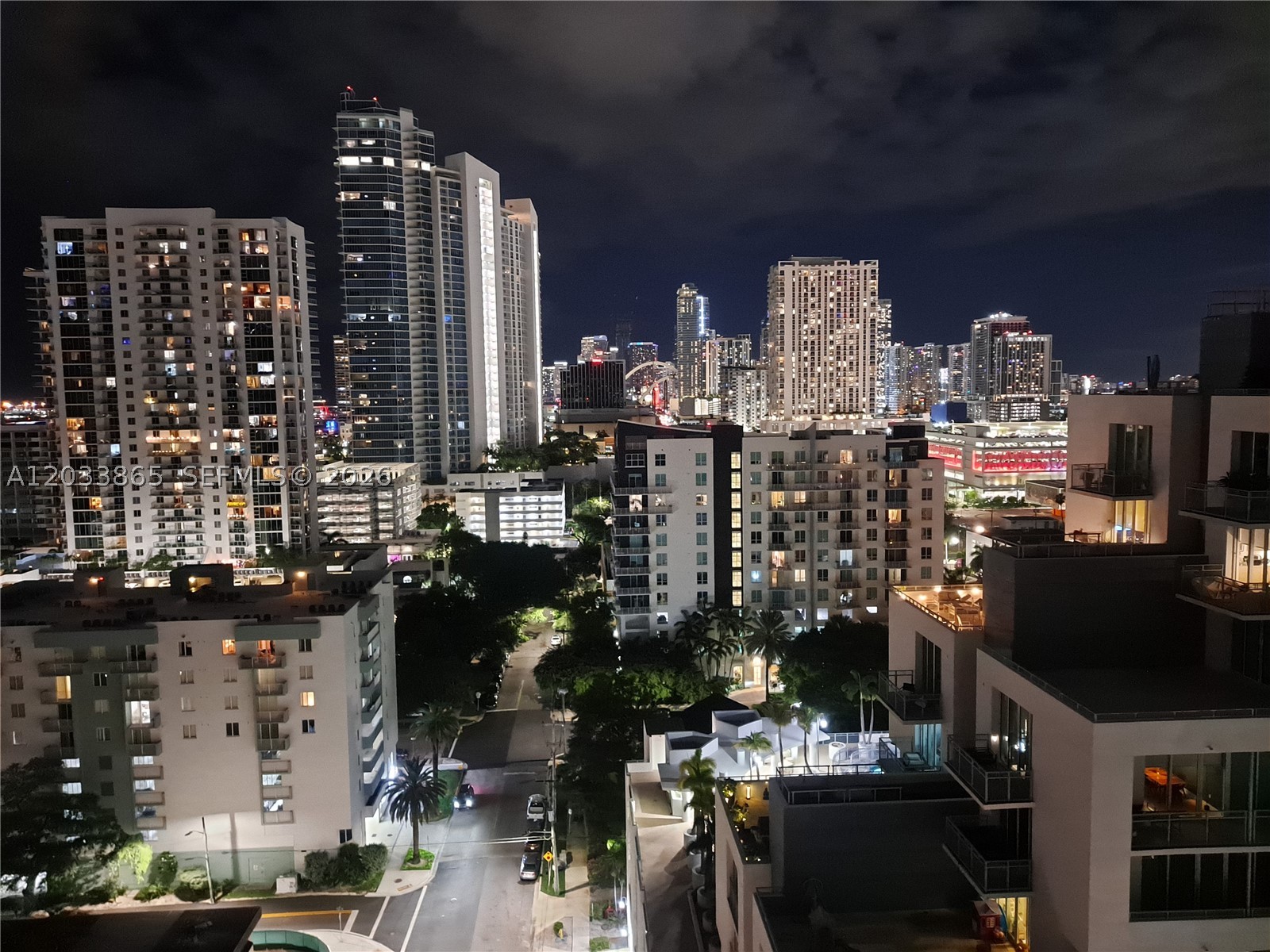 GALLERY ART CONDO - Residential Lease