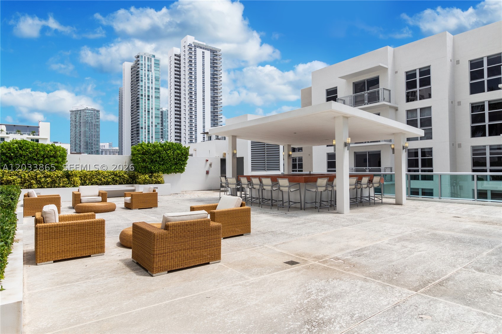 GALLERY ART CONDO - Residential Lease