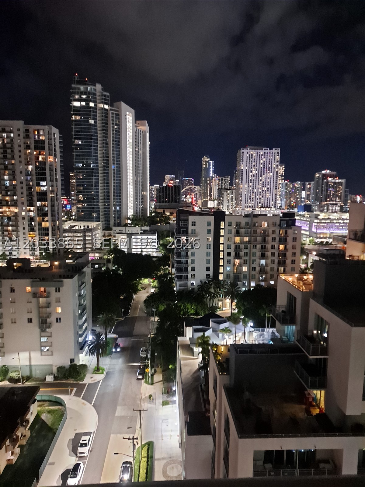 GALLERY ART CONDO - Residential Lease