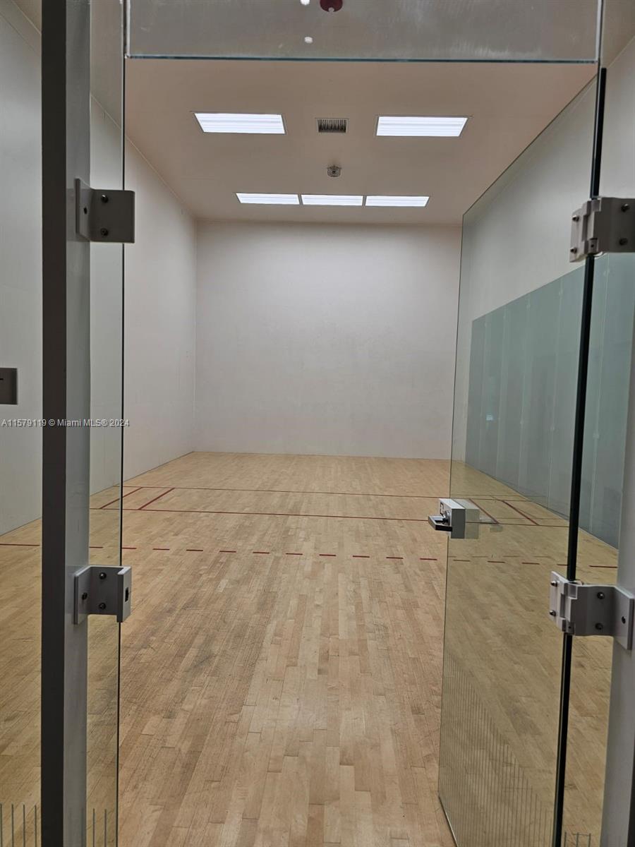 CANVAS CONDO - Residential Lease
